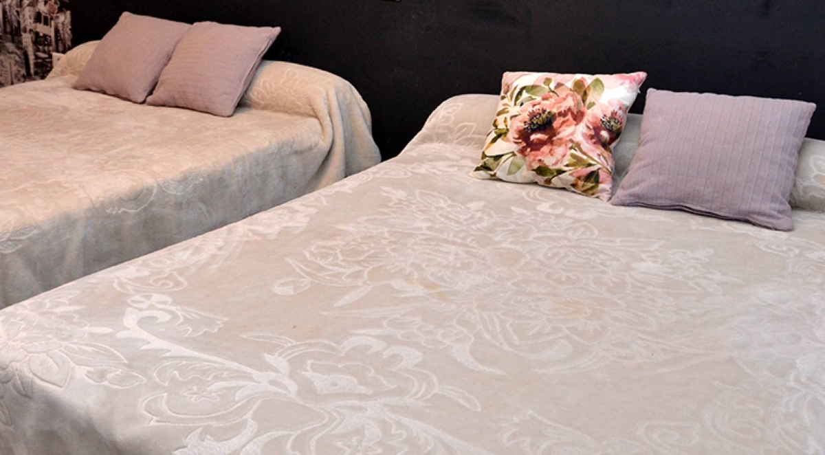 Hôtel Réalville - 82 - Chambre Grise - caussade restaurant